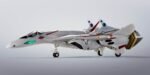 Figurka Macross 7 VF-19P Valkyrie 15 cm