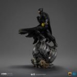 Figurka DC Comics BDS Art Scale Figurka Statuetka 1/10 Batman Deluxe (Black Version Exclusive) heo EU Exclusive 30 cm