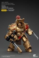 Figurka Warhammer The Horus Heresy Action Figurka 1/18 Legio Custodes Aquilon Terminator Squad Aquilon with Infernus Firepike 14 cm