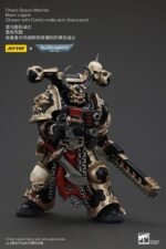 Figurka Chaos Space Marines Black Legion Chosen z Combi-meltą i mieczem 20 cm