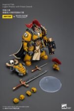 Figurka 1/18 Praetor Legionu Imperialnych Fistów z Mieczem Energetycznym 12 cm