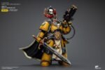Figurka 1/18 Praetor Legionu Imperialnych Fistów z Mieczem Energetycznym 12 cm