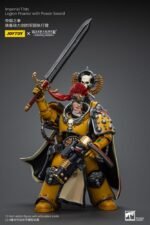 Figurka 1/18 Praetor Legionu Imperialnych Fistów z Mieczem Energetycznym 12 cm