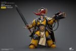 Figurka 1/18 Praetor Legionu Imperialnych Fistów z Mieczem Energetycznym 12 cm