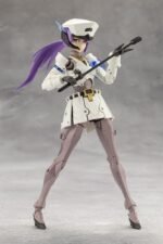 Megalomaria Unlimited Universe Plastic Model Kit Vanguard Leader 16 cm