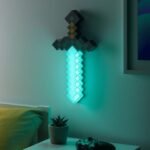 Zabawka Minecraft Light Diamond Sword 40 cm