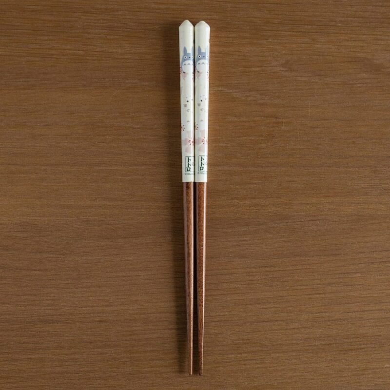 Pałeczki Studio Ghibli lacquered Chopsticks sketches My Neighbor Totoro cherry tree 21 cm