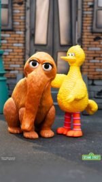 Figurka Sesame Street Big Bird i Mr. Snuffleupagus 10 cm