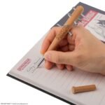 Bat z kolcami Stranger Things i Przypinka Stranger Things