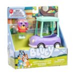 Zestaw figurek Bluey Janet i Babcia w samochodzie