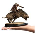 Figurka Sharkû na Warg 18 cm