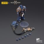 Figurka Ultramarines w ciężkim zbroi artificer z relic multi-meltą 13 cm