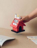 Kalender perpetualny 3D Peanuts Snoopy Doghouse