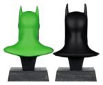 Batman DC Direct Mini Replica 1/3 2-pack Batman Cowls Hush & Knightfall (Jokerized) (Gold Label) 18 cm