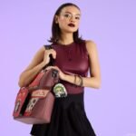 x_lf-btjbc0001ea_a Beetlejuice by Loungefly Keychains Mini Backpack Blind Box Assortment (15)